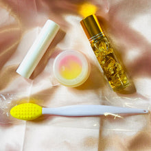 Load image into Gallery viewer, lip oil for dry lips